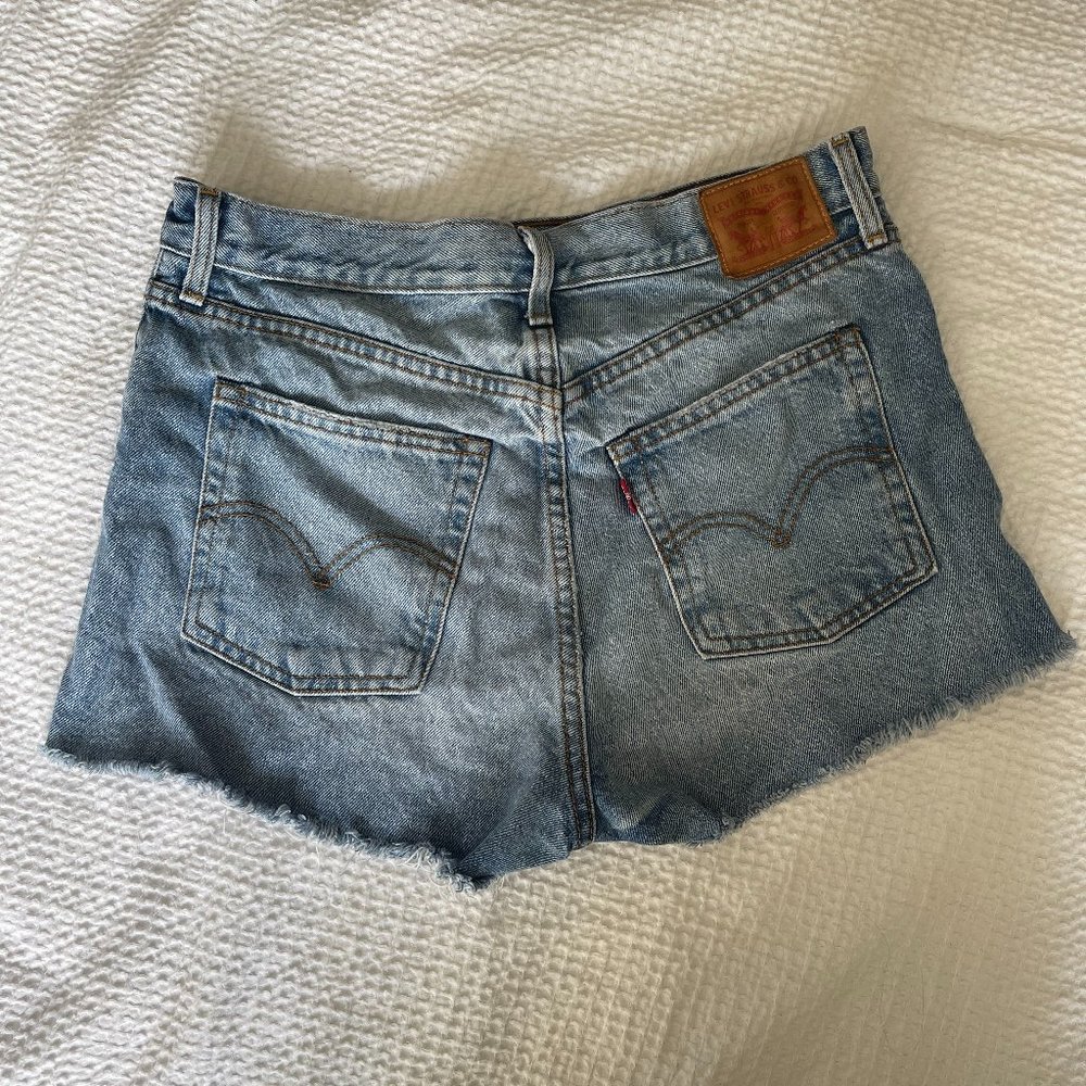 Levi's Denim Shorts - Picture 3 of 7